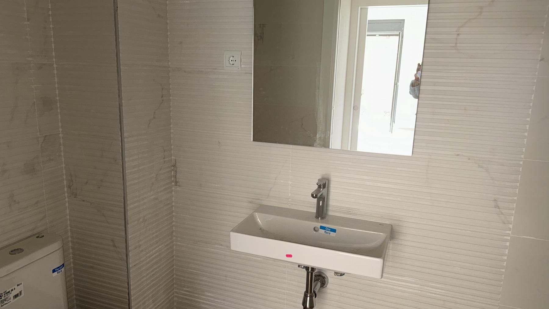 Bany de Casa o xalet en venda en El Papiol amb Calefacció i Terrassa