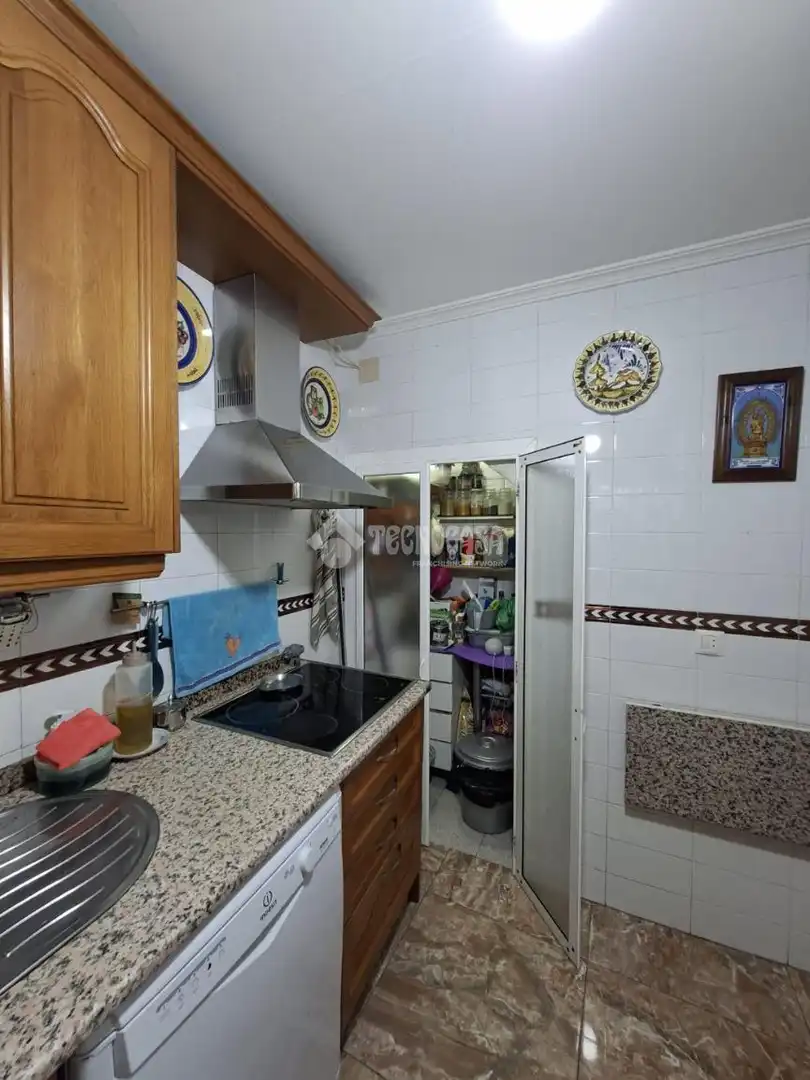 Cocina de Casa o chalet en venta en Sevilla con Aire acondicionado, Terraza y Balcón