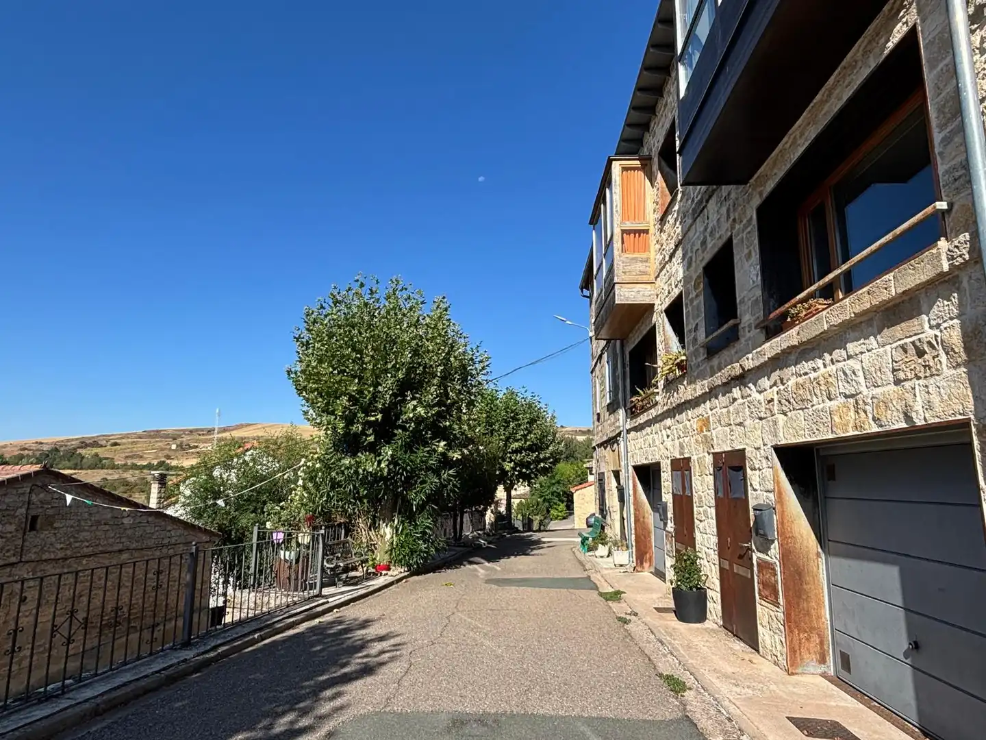 Exterior view of Country homes for sale in Villayerno Morquillas  with Heating, Parquet flooring and Storage room