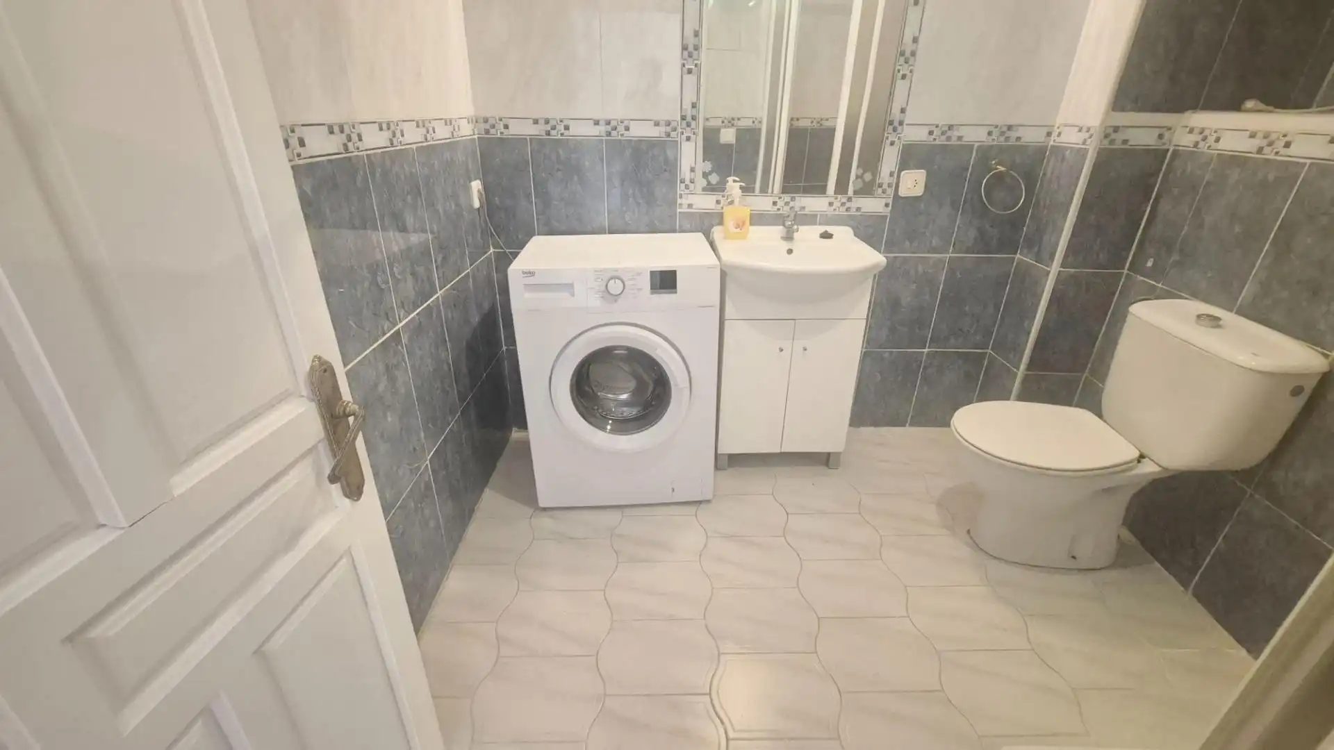 Bathroom of Flat for sale in La Alberca   with Heating