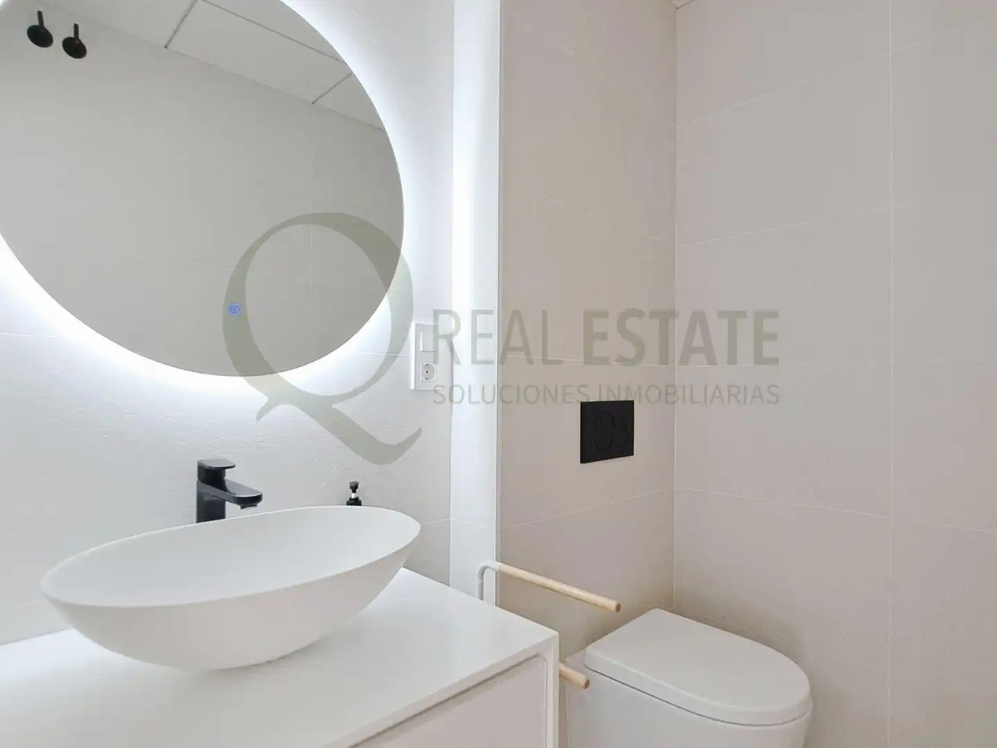 Piso con terraza en venta en Avenida Avenida Tellerola, imagen 25