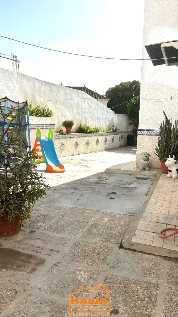Vista exterior de Casa o chalet en venta en Málaga con Jardín privado y Terraza