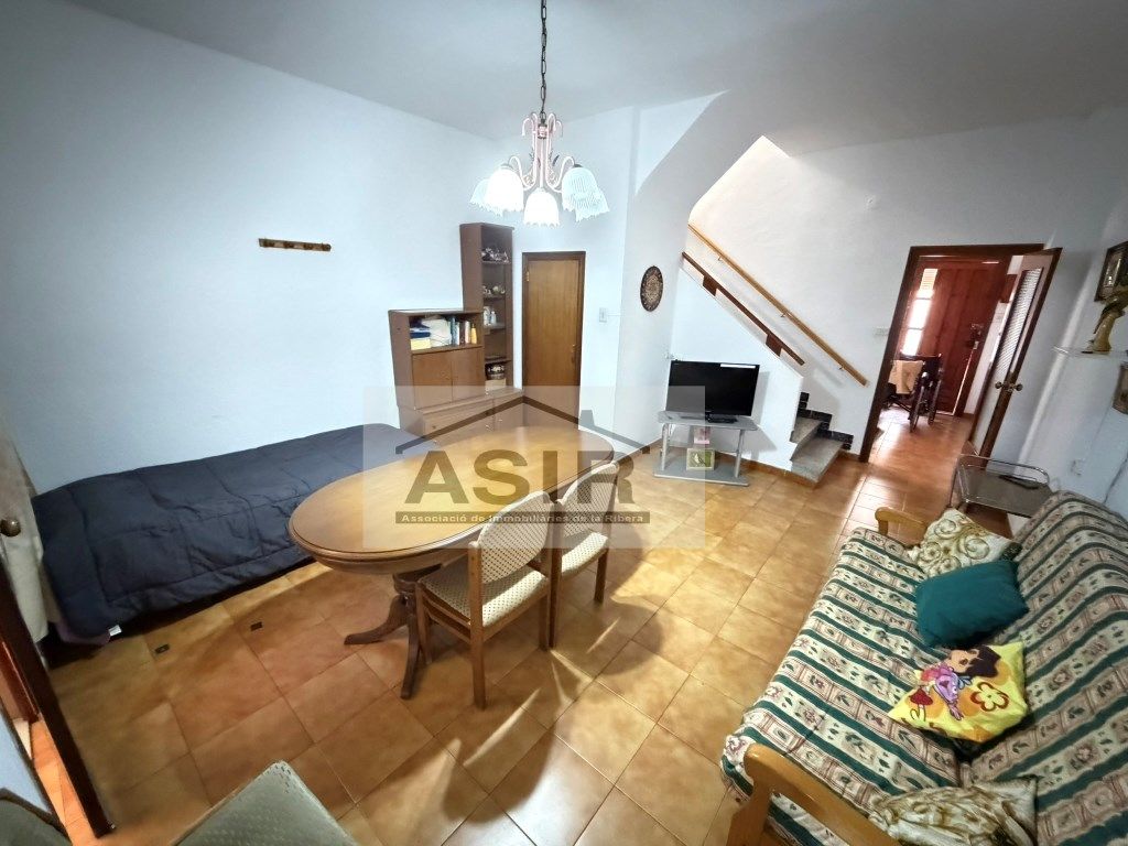 Sala d'estar de Casa o xalet en venda en Alzira amb Aire condicionat i Terrassa