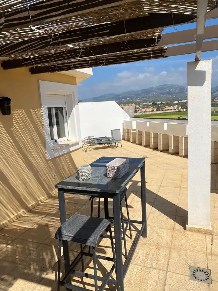 Terrassa de Pis en venda en Vélez-Málaga amb Terrassa, Traster i Piscina comunitària