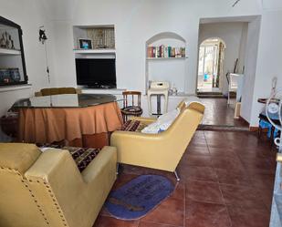 Sala d'estar de Casa o xalet en venda en Mata de Alcántara amb Terrassa