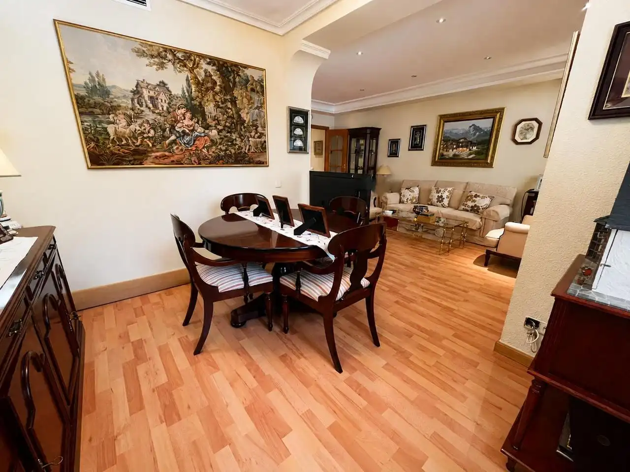 Comedor de Piso en venta en Madrid con Calefacción, Jardín privado y Parquet