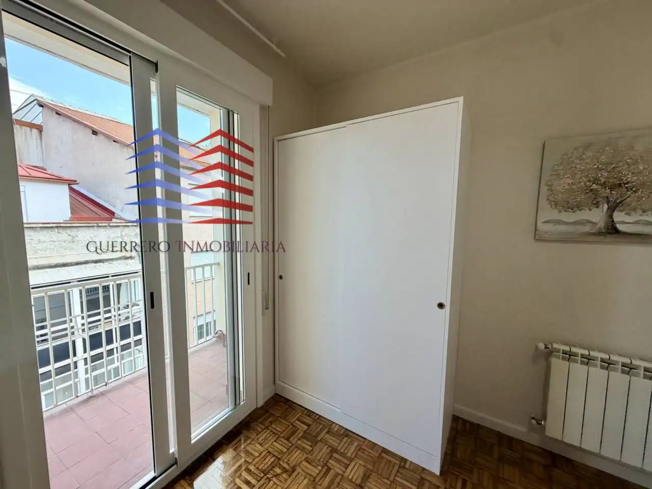 Schlafzimmer von Wohnung zur Miete in Ourense Capital  mit Heizung, Parkett und Möbliert