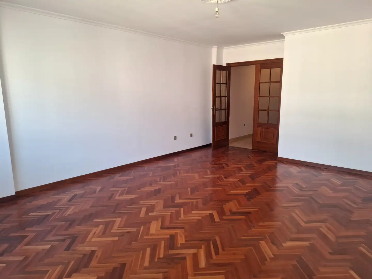 Sala de estar de Piso en venta en Burela con Terraza y Trastero