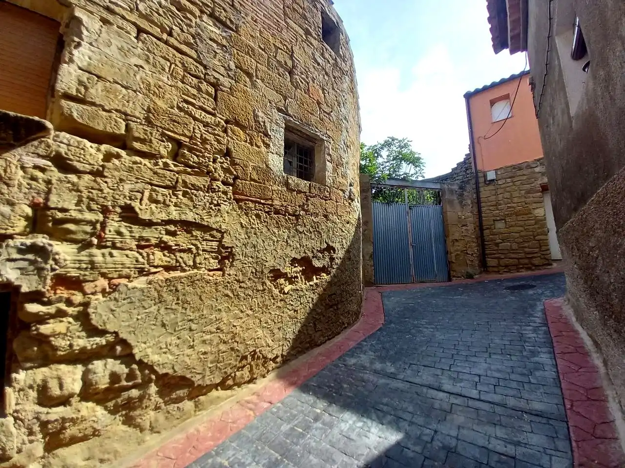 Vista exterior de Casa o chalet en venta en Luna con Jardín privado, Terraza y Trastero
