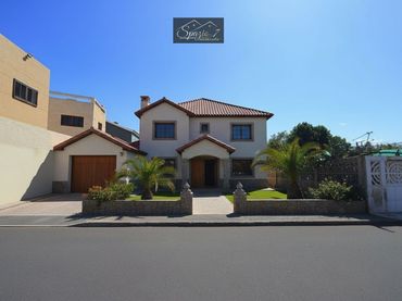 Terreny residencial en venda a Calle Morse 16