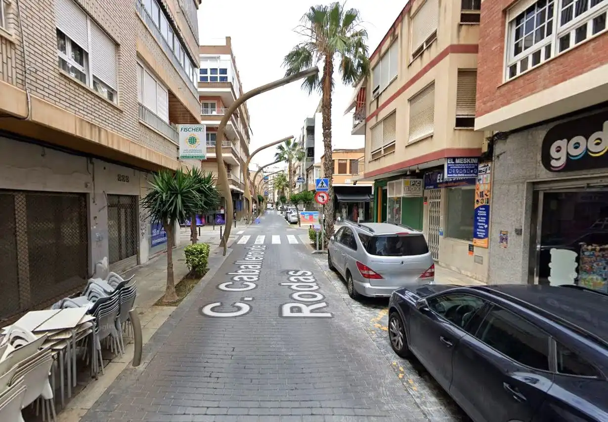 Lands and plots for sale in Caballero de Rodas 21, imagen 2