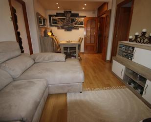 Living room of Flat for sale in Terrassa  with Heating, Parquet flooring and Internet