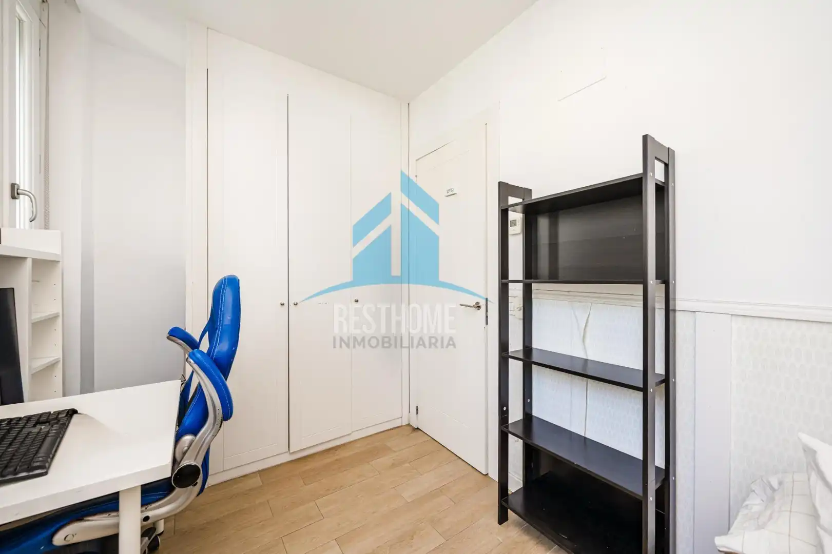 Habitación de Casa o chalet en venta en Madrid con Calefacción, Jardín privado y Parquet