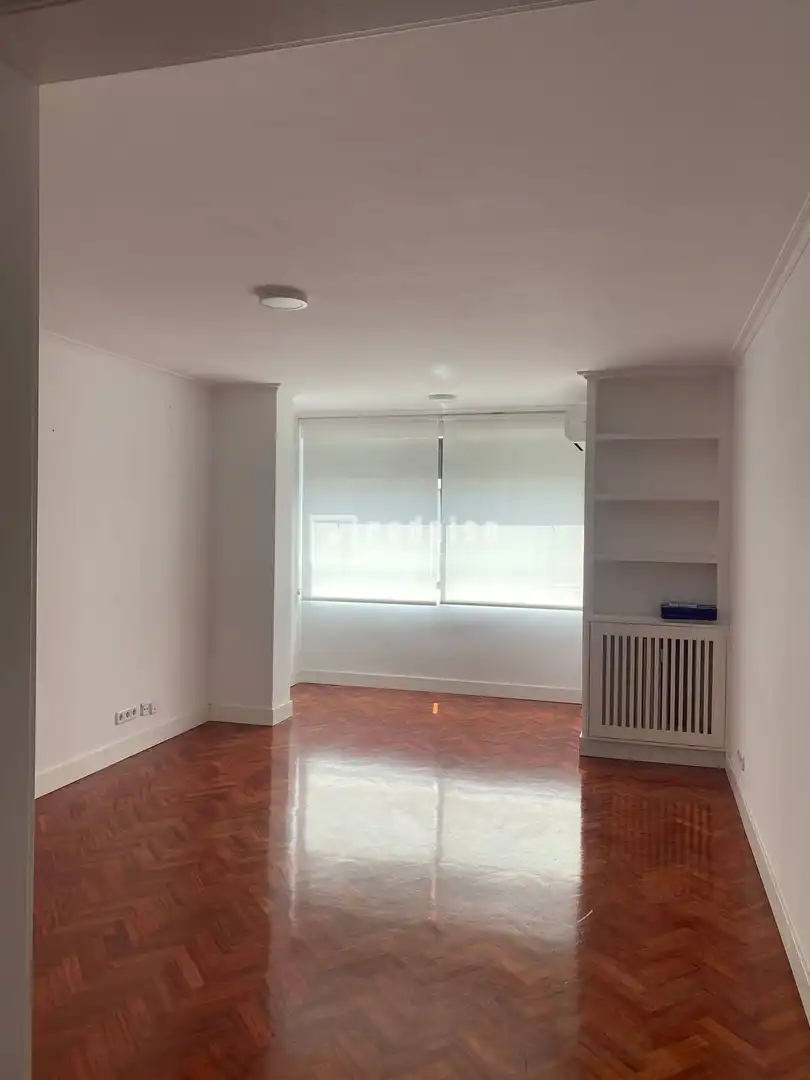 Piso de alquiler en Prosperidad