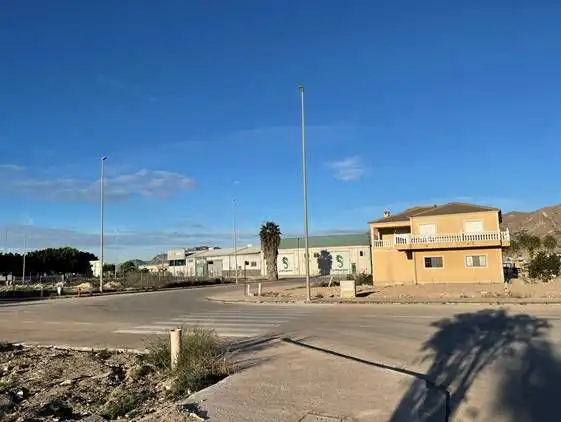 Vista exterior de Terreno industrial en venta en Orihuela