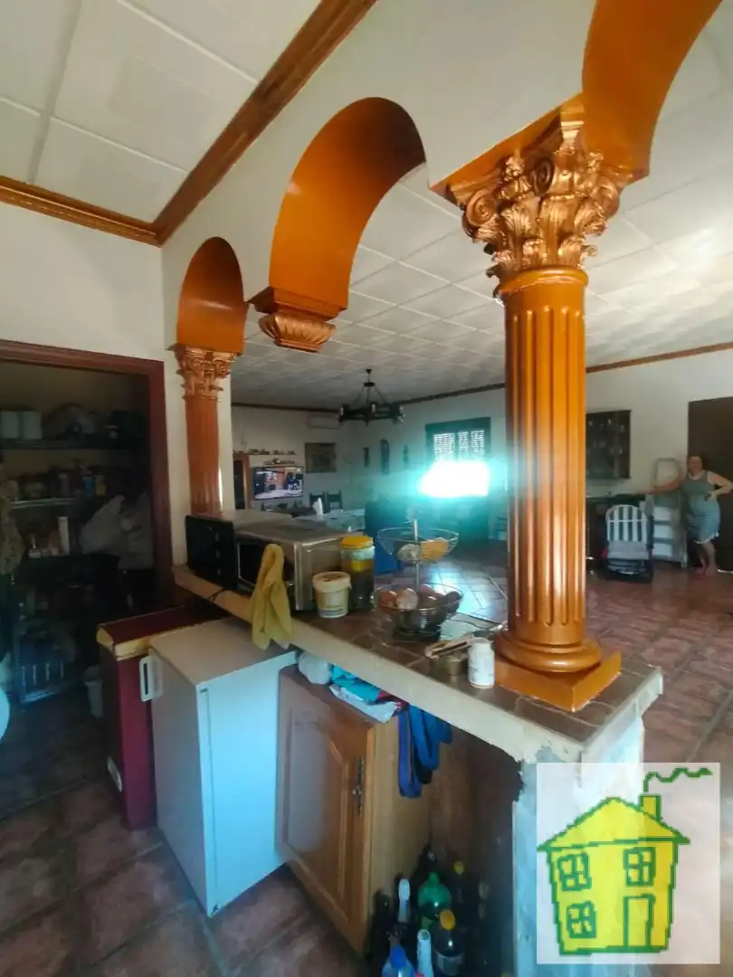 Cocina de Finca rústica en venta en Marmolejo con Jardín privado