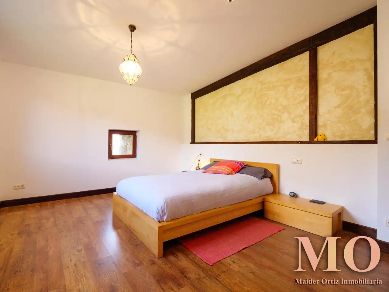 Schlafzimmer von Country house zum Verkauf in Bergara mit Heizung, Privatgarten und Terrasse
