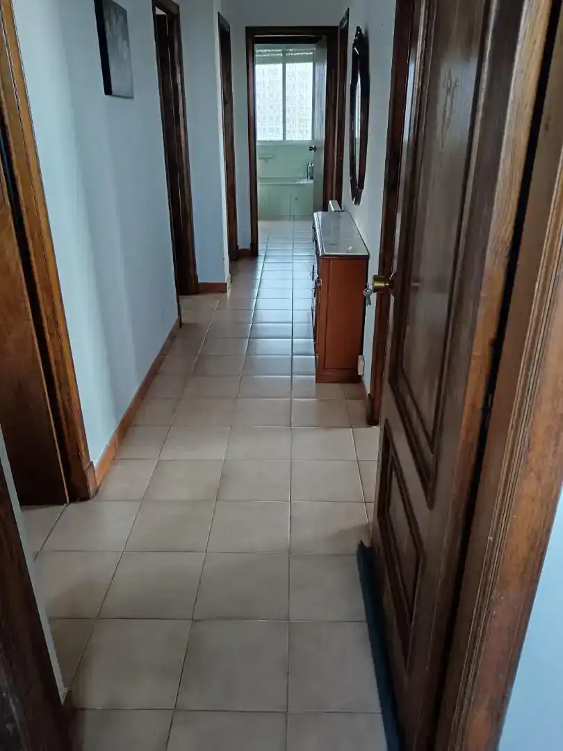 Wohnung zur Miete in Carballeda de Avia mit Privatgarten, Abstellraum und Schwimmbad
