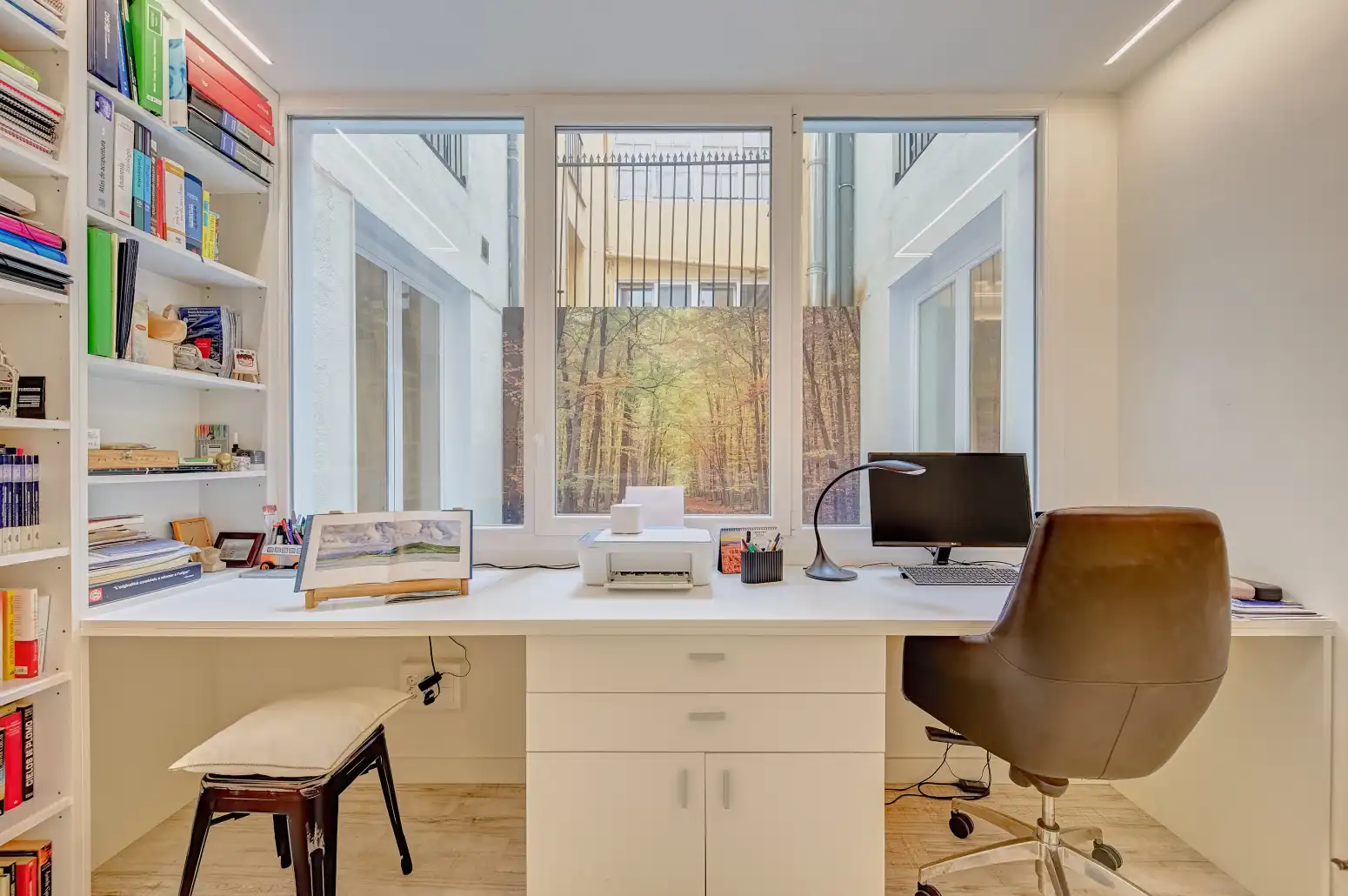 Piso en venta en  Pamplona / Iruña con Calefacción, Parquet y Amueblado