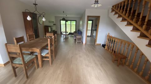 Foto 3 de Casa adosada en venta en Avenida de Los Porqueros, 8, Ribadesella, Asturias