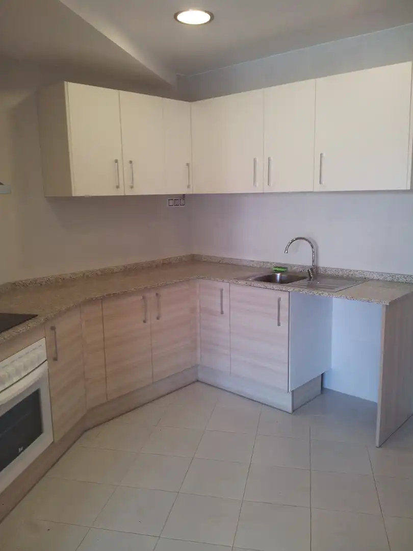 Kitchen of Flat for sale in Barcelona  with Heating, Parquet flooring and Oven