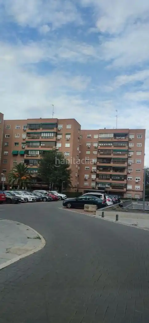 Individuel à vendre à Avenida de los Príncipes de España 41