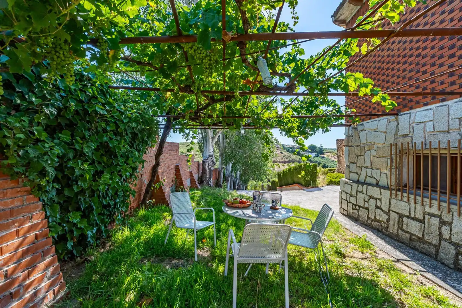 Terraza de Casa o chalet en venta en Mesegar de Tajo con Piscina y Amueblado