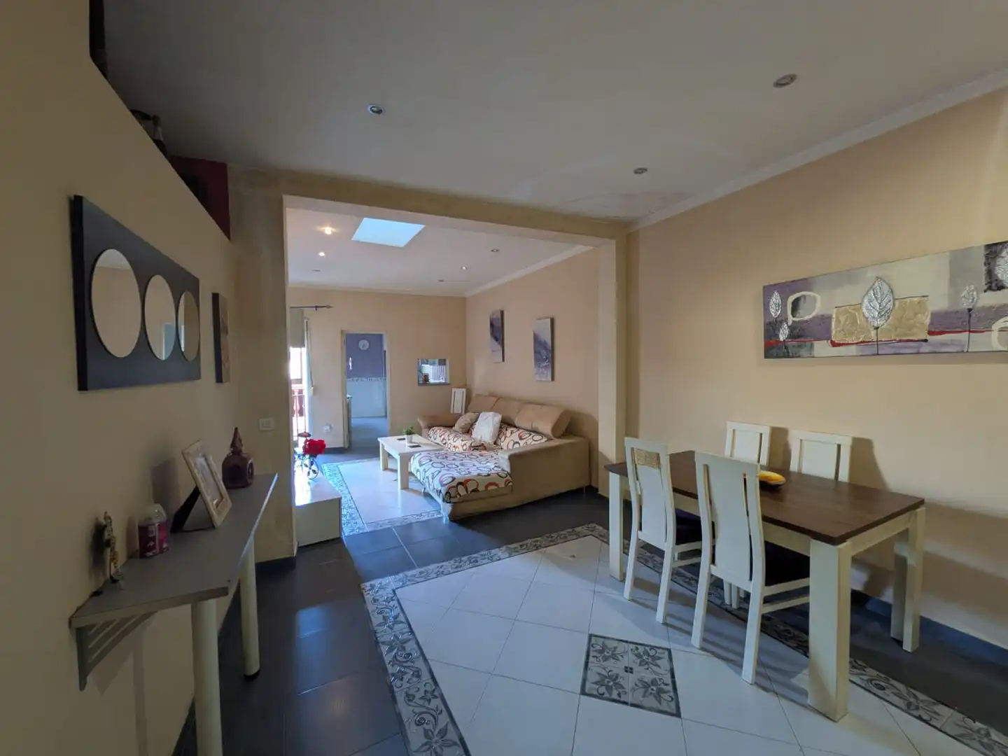 Living room of Flat for sale in Benacazón  with Air Conditioner, Heating and Terrace