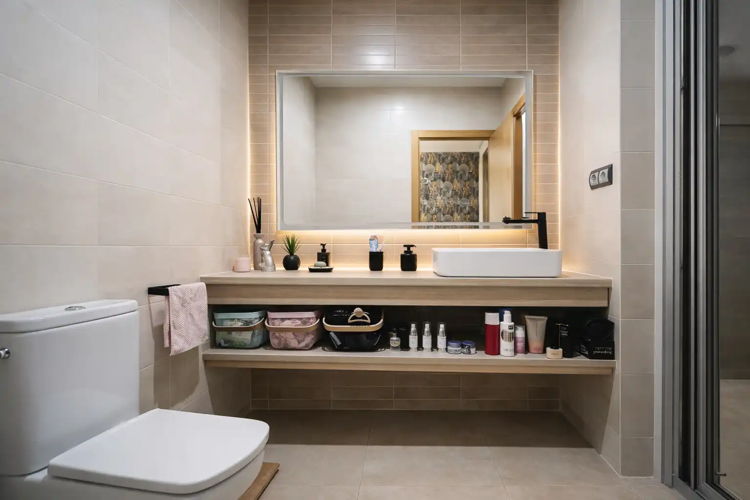 Bathroom of Flat for sale in Alcover  with Air Conditioner, Heating and Parquet flooring