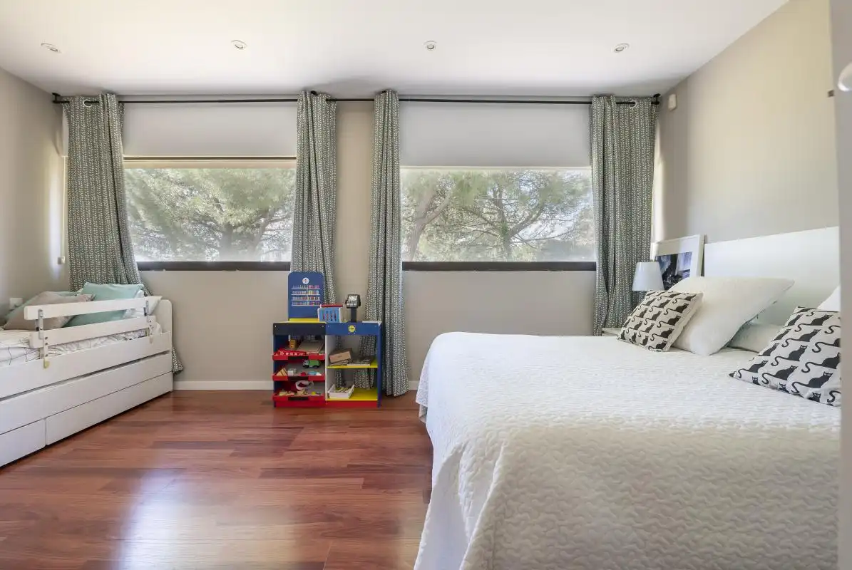 Dormitori de Casa o xalet en venda en Valdemorillo amb Calefacció, Jardí privat i Terrassa
