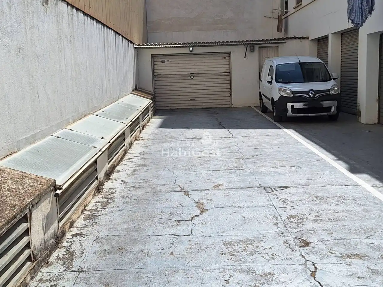Einzelparkplatz zur Miete in Calle Isabel ´la Catòlica´