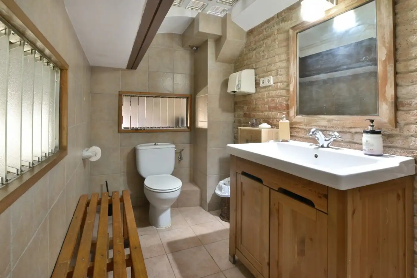 Badezimmer von Geschaftsraum zur Miete in L'Hospitalet de Llobregat
