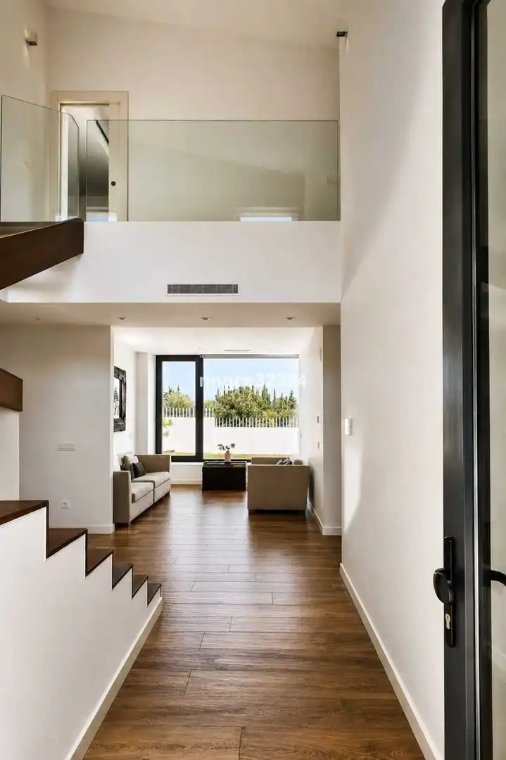Living room of Houses for sale in Estepona  with Air Conditioner, Private garden and Terrace