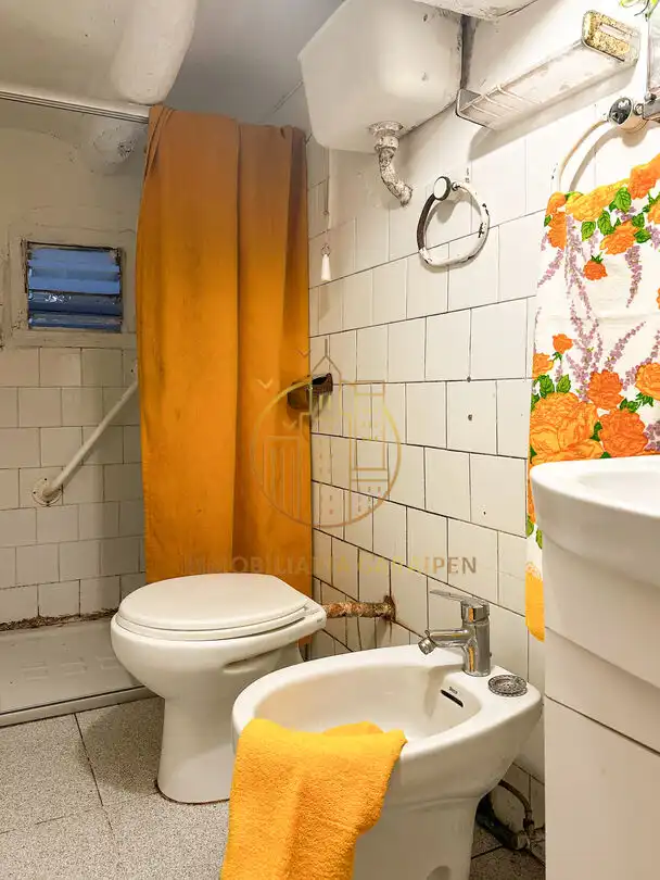 Bany de Casa o xalet en venda en Olite / Erriberri