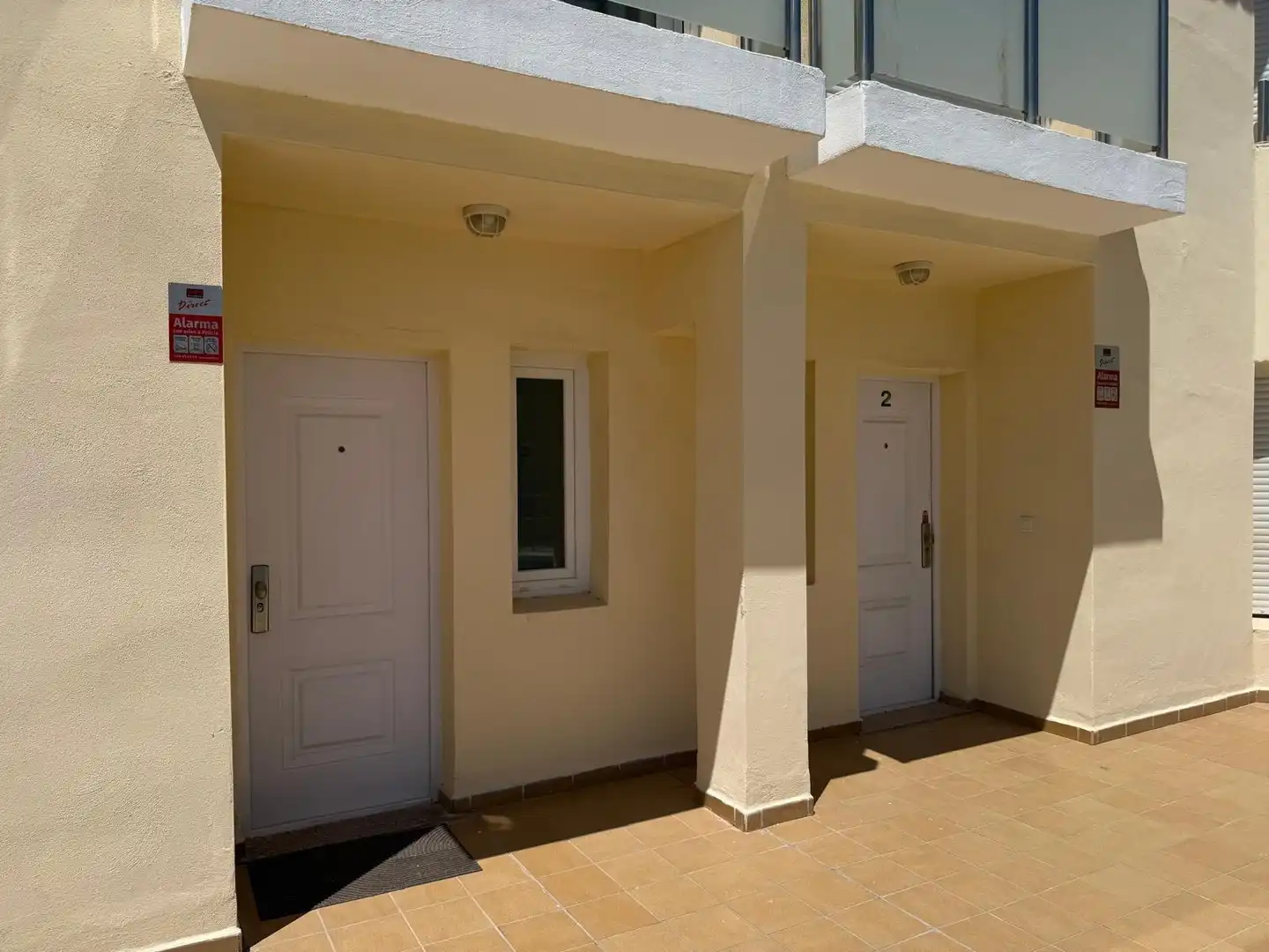 Vista exterior de Casa adosada de lloguer en Fuengirola amb Terrassa, Traster i Piscina comunitària