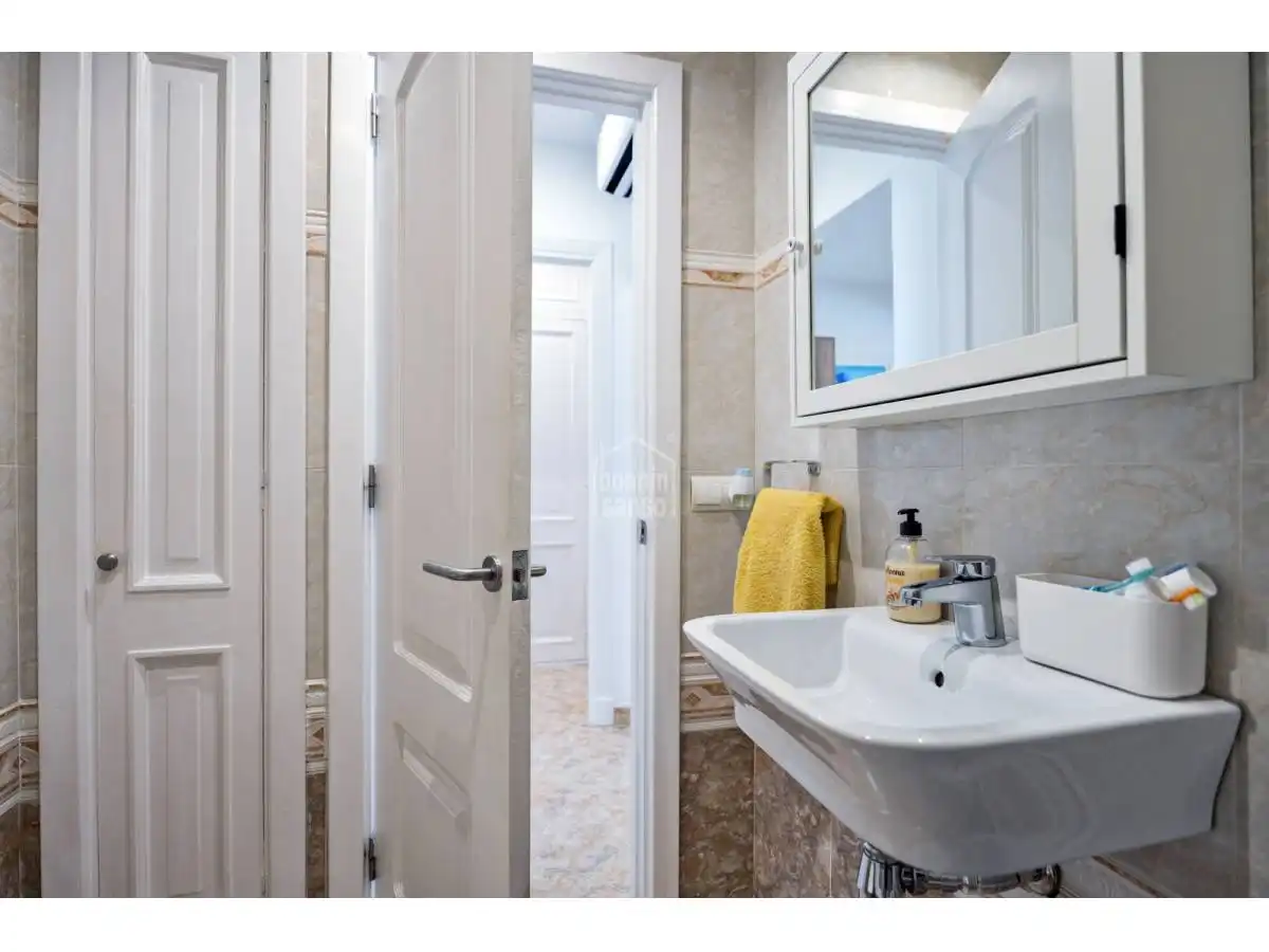 Badezimmer von Wohnungen zum Verkauf in Es Castell