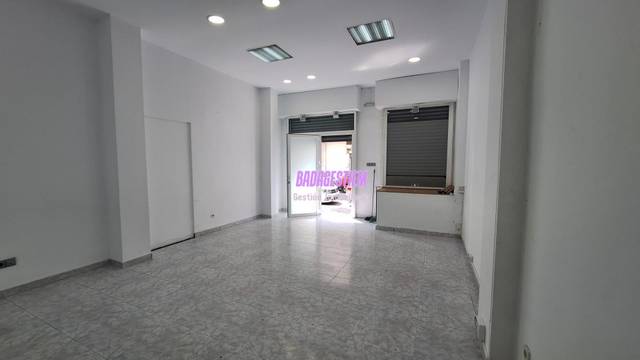 Local comercial en Alquiler en Puigfred