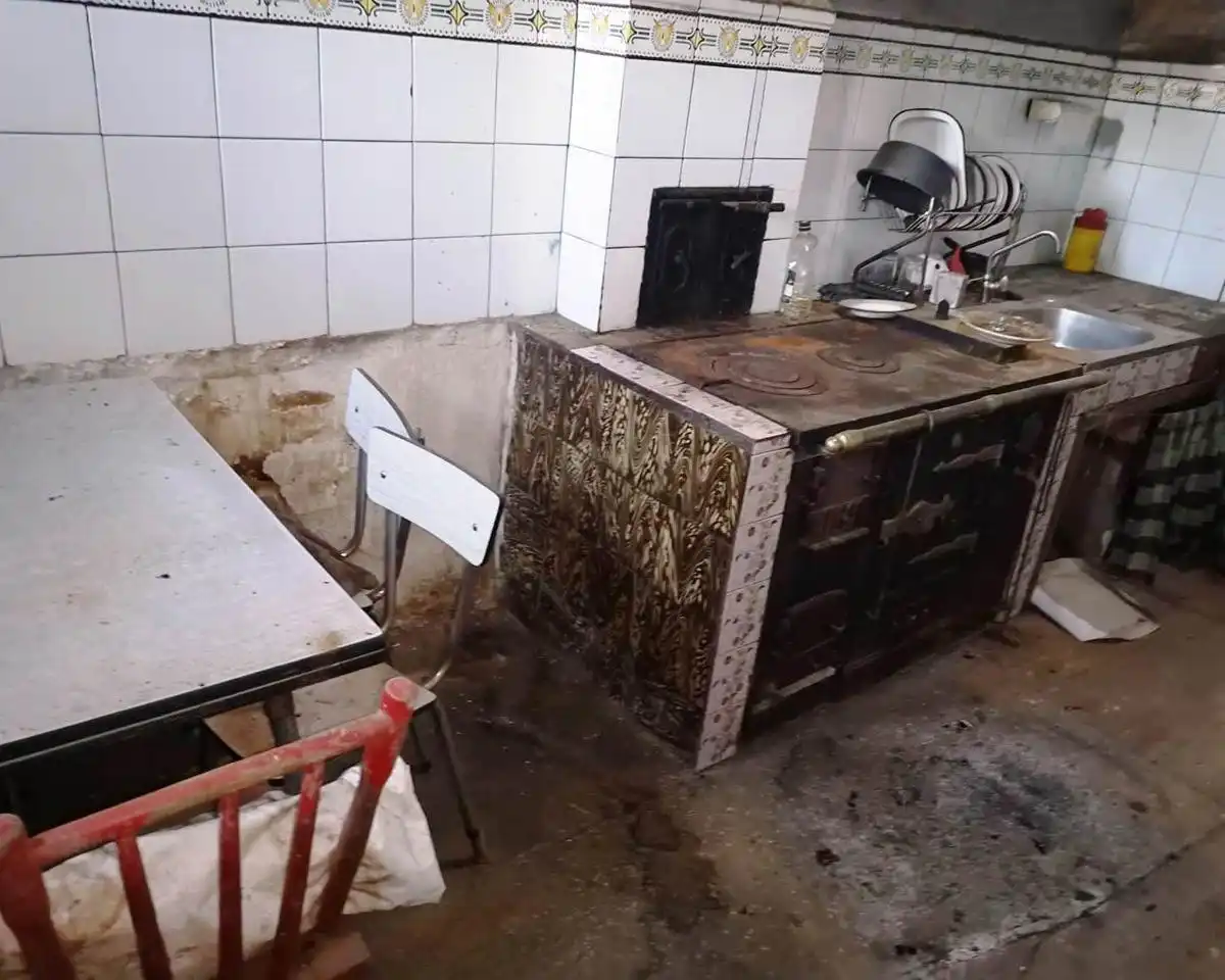 Cocina de Finca rústica en venta en Maceda con Terraza y Amueblado