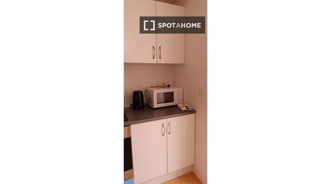Photo 3 of Flat for rent in Avenida de Abril - 9 de Octubre, Sagunto / Sagunt