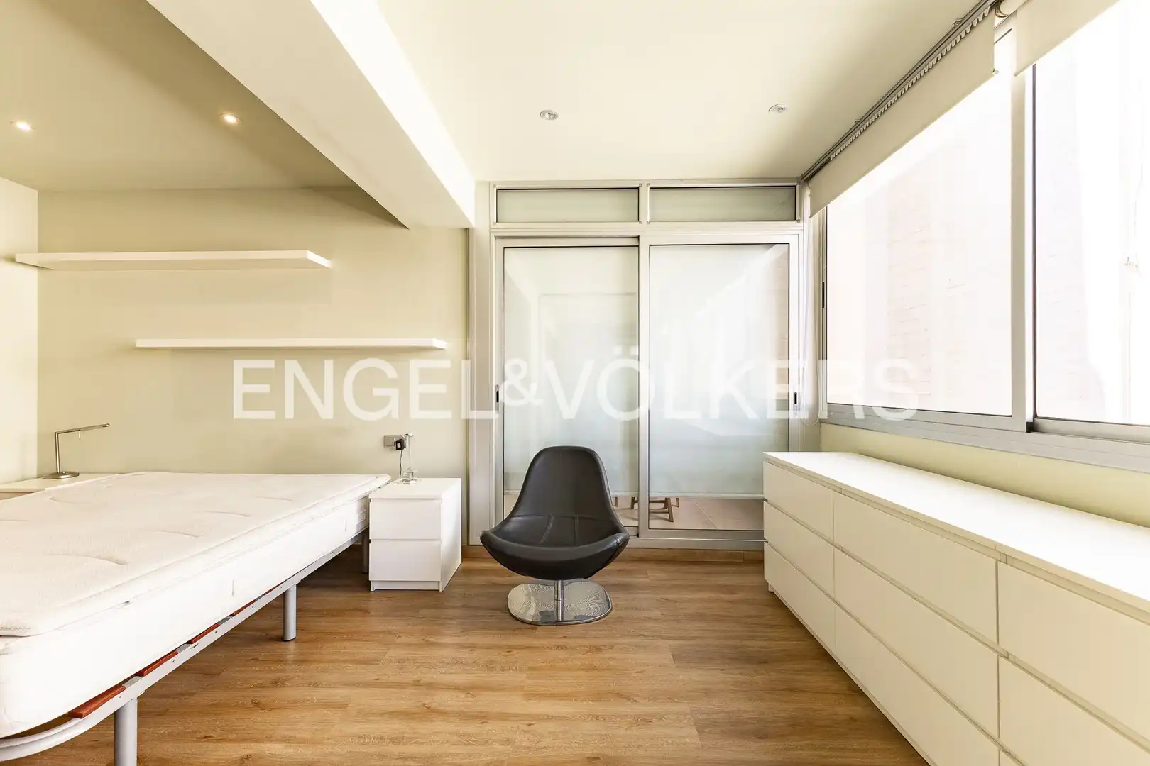 Bedroom of Flat for rent in Barcelona  with Air Conditioner, Heating and Terrace