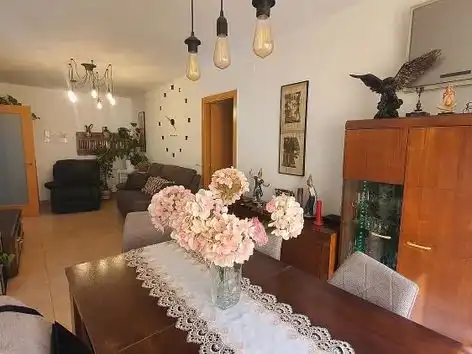 Piso con jardín en venta en Carrer de Montserrat Roig 11, imagen 2