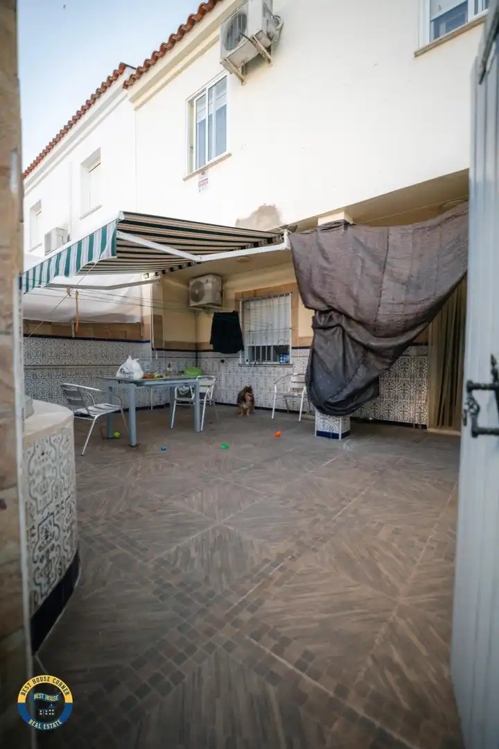 Terraza de Casa adosada en venta en Los Santos de Maimona con Aire acondicionado y Terraza