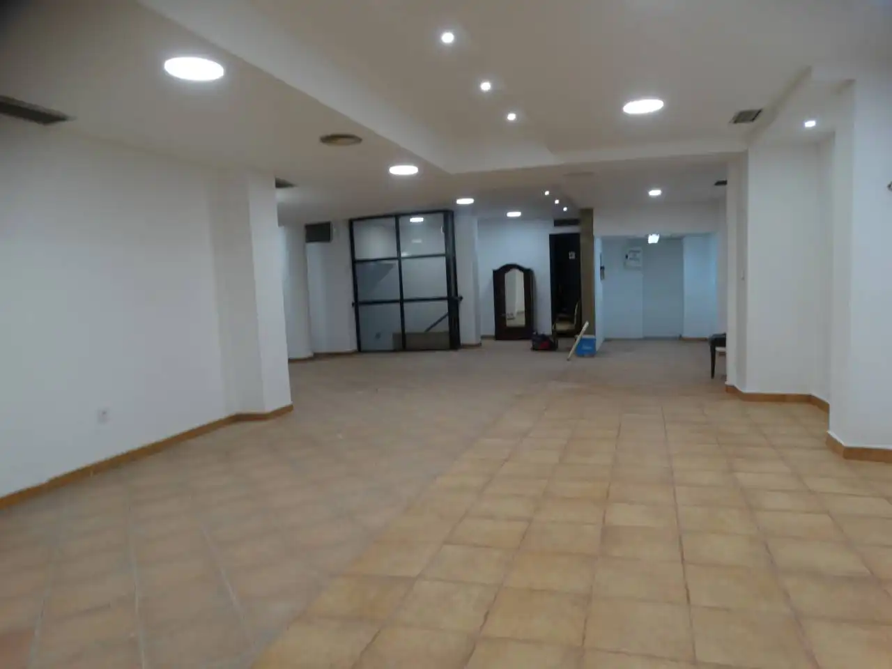 Local de lloguer en Huelva