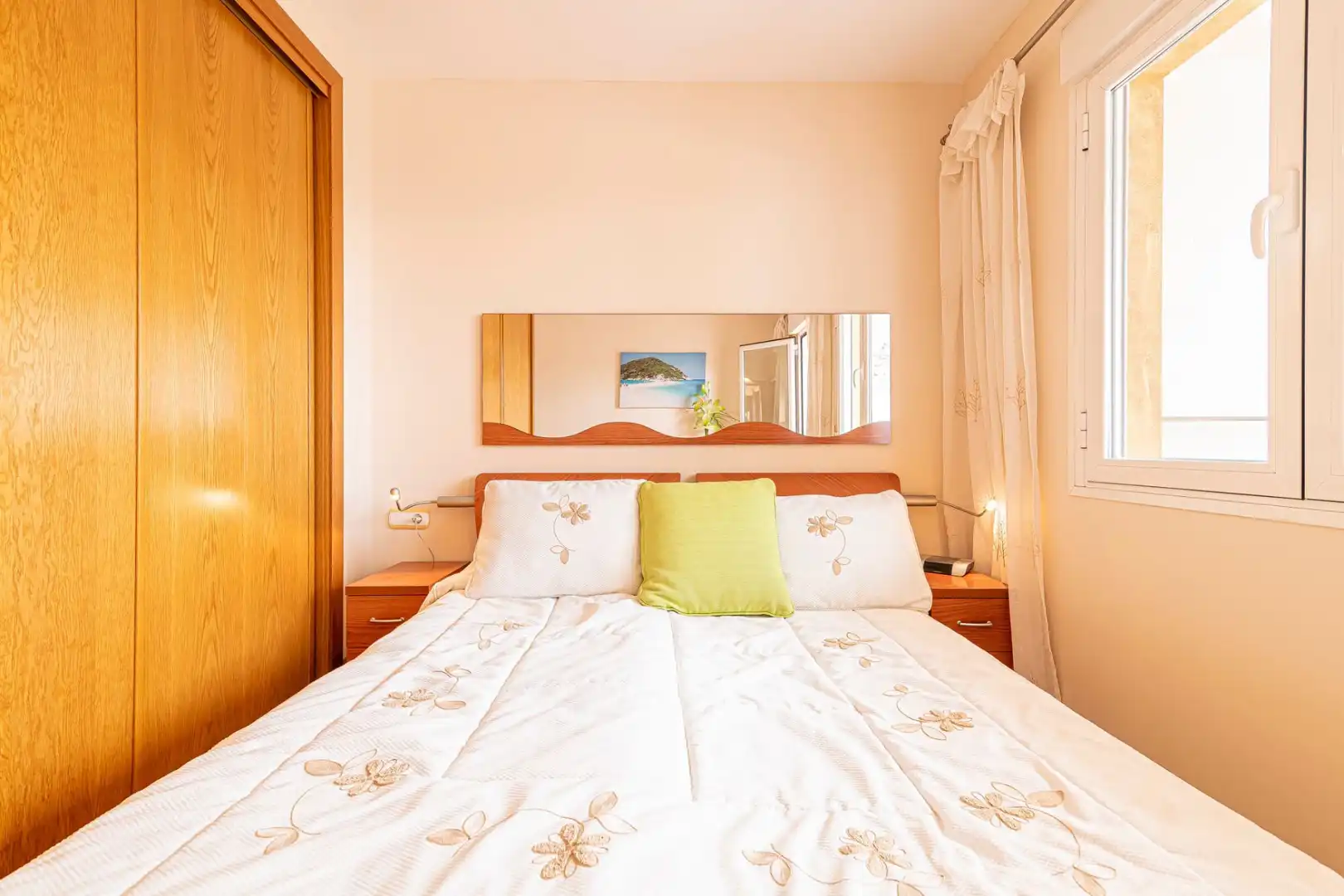 Habitación de Piso de alquiler en Arona con Terraza, Amueblado y Piscina comunitaria