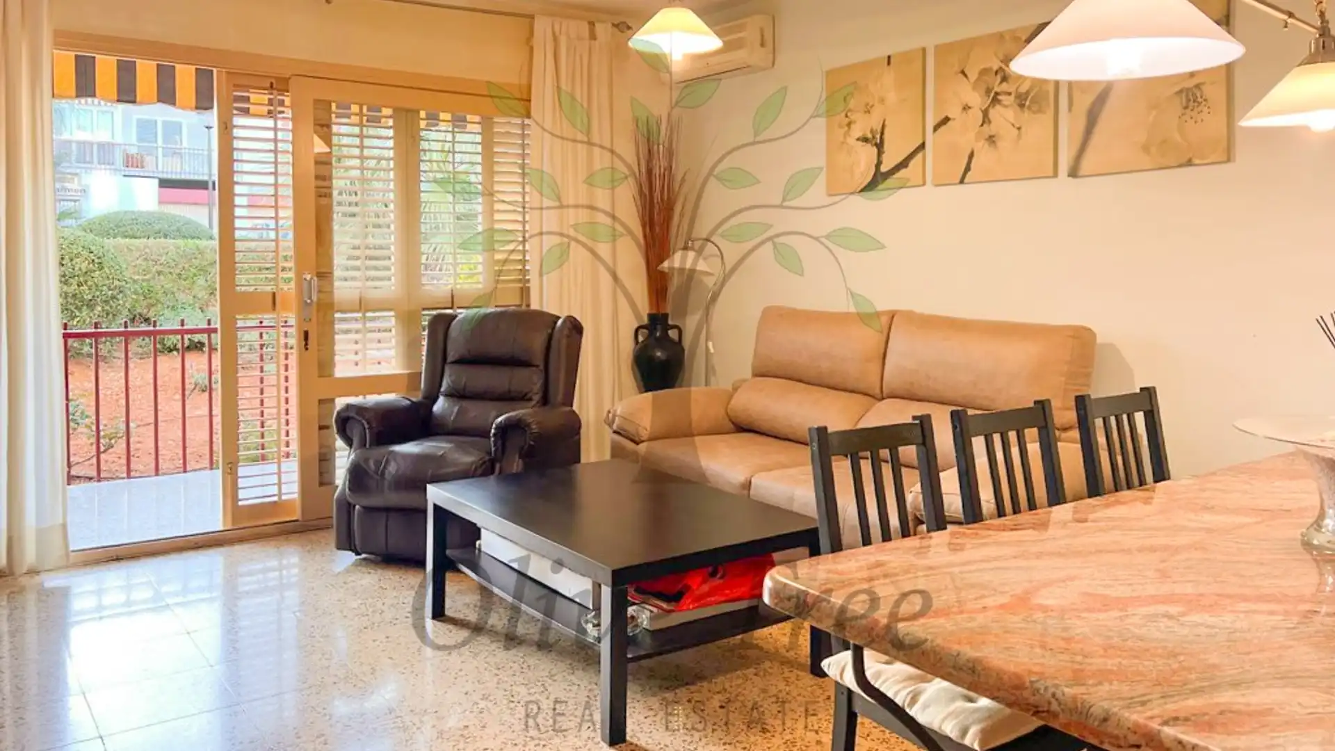 Sala de estar de Planta baja en venta en Santa Eulària des Riu