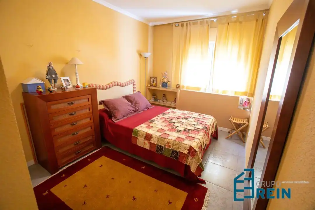 Dormitori de Casa o xalet en venda en Añover de Tajo amb Aire condicionat, Calefacció i Jardí privat