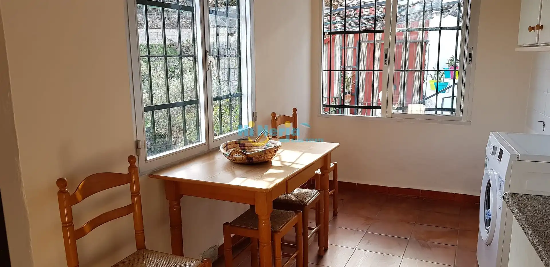 Casa rústica amb piscina en venda a Torrox Pueblo, imagen 3