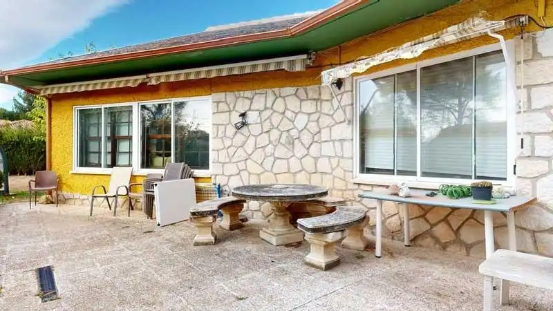 Terrassa de Casa o xalet en venda en La Muela amb Aire condicionat, Calefacció i Jardí privat