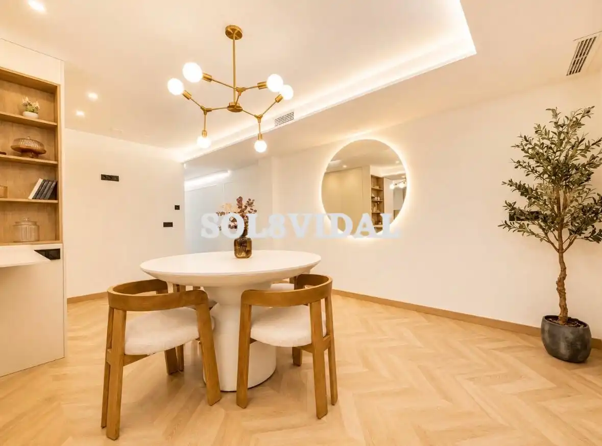 Comedor de Piso en venta en Orihuela con Amueblado y Balcón
