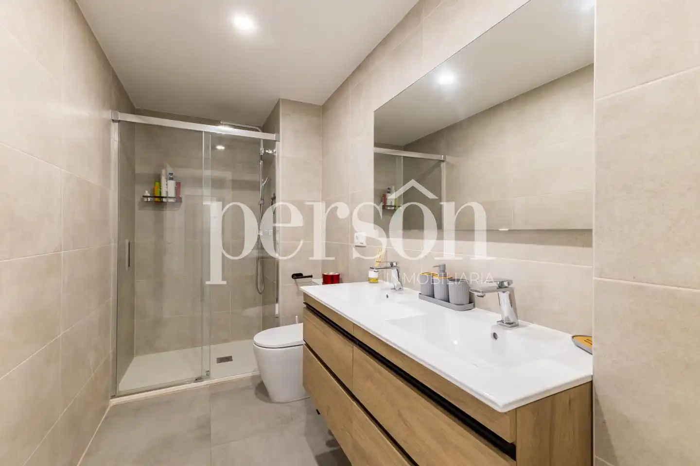 Bathroom of Attic for rent in Valencia  with Air Conditioner, Heating and Terrace
